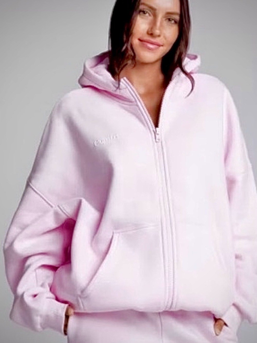 Comfrt Cloud Zip Hoodie Pale Pink Mega Oversized Soft NWOT Small